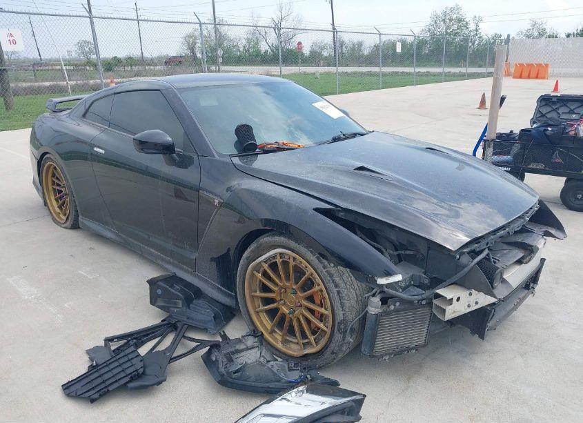 2017 Nissan Gt-r - Photo 1