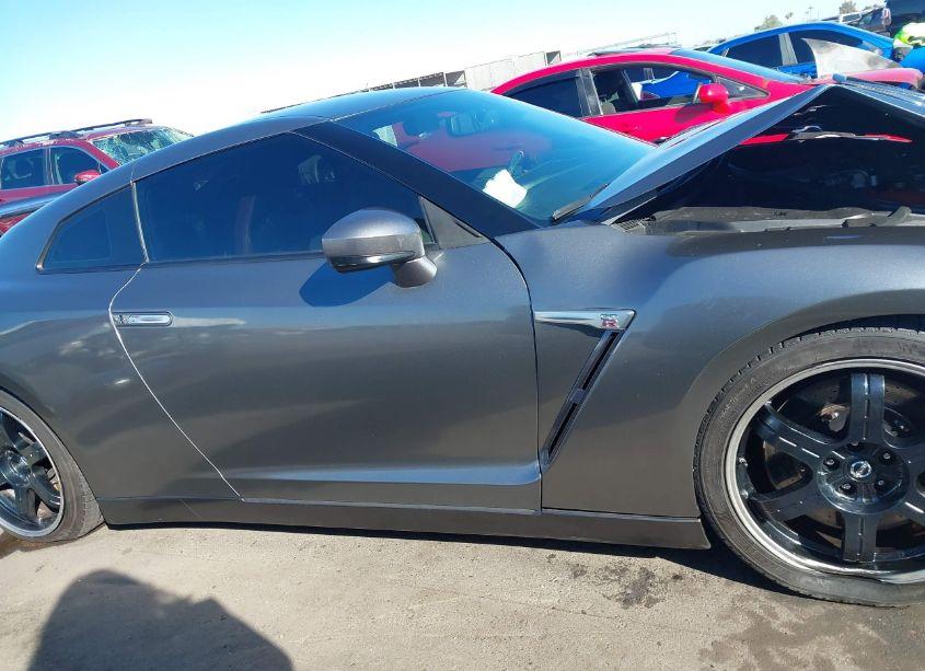 Photo 13 of 2014 Nissan Gt-r BLACK EDITION (VIN JN1AR5EF8EM270861)