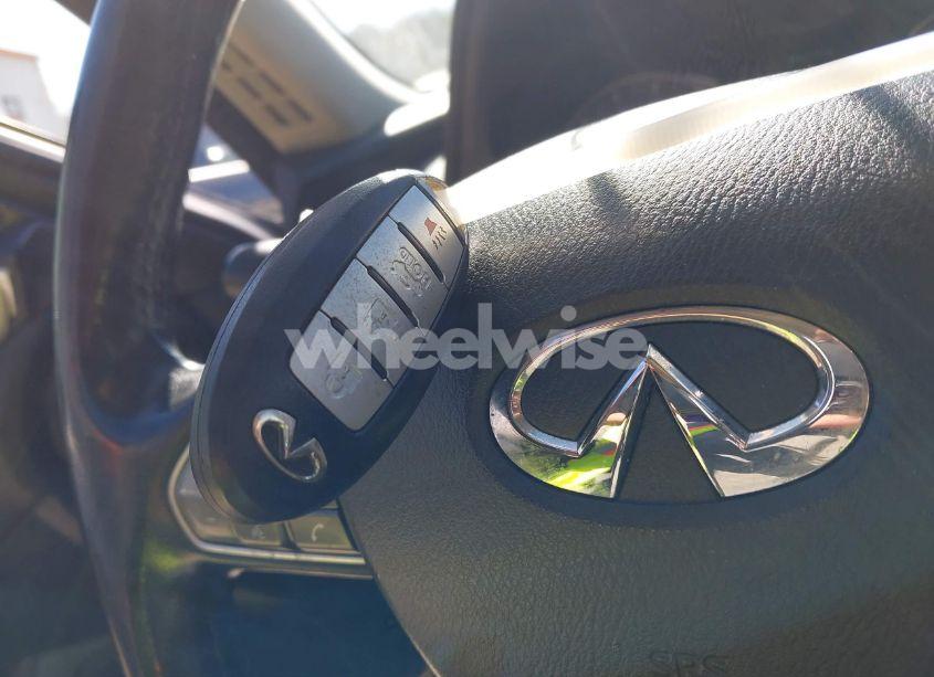 Photo 11 of 2015 Infiniti Q50 HYBRID PREMIUM (VIN JN1AV7AP1FM790360)