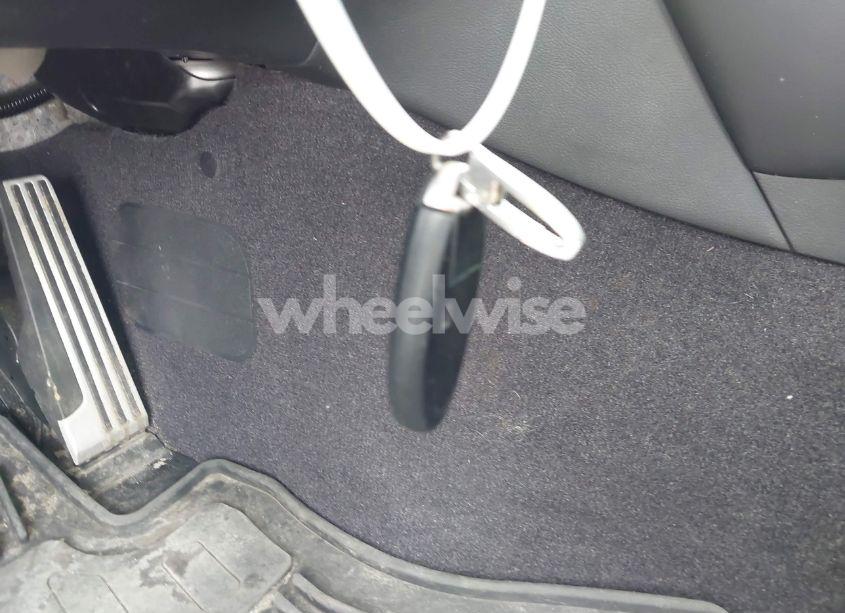 Photo 11 of 2014 Infiniti Q50 HYBRID SPORT (VIN JN1AV7AP3EM690274)