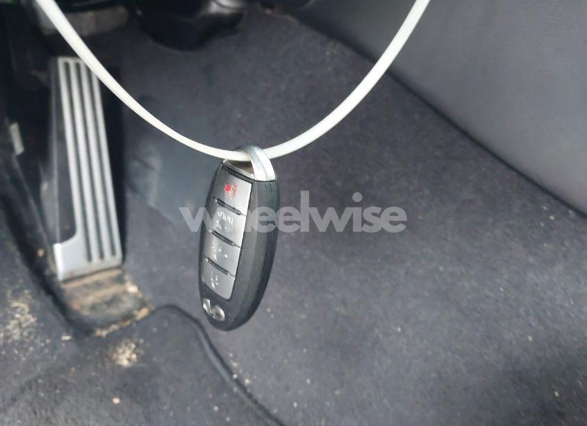 Photo 11 of 2014 Infiniti Q50 HYBRID SPORT (VIN JN1AV7AP8EM692277)