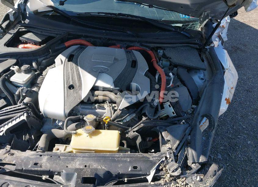 Photo 10 of 2015 Infiniti Q50 HYBRID SPORT (VIN JN1AV7AR1FM850235)