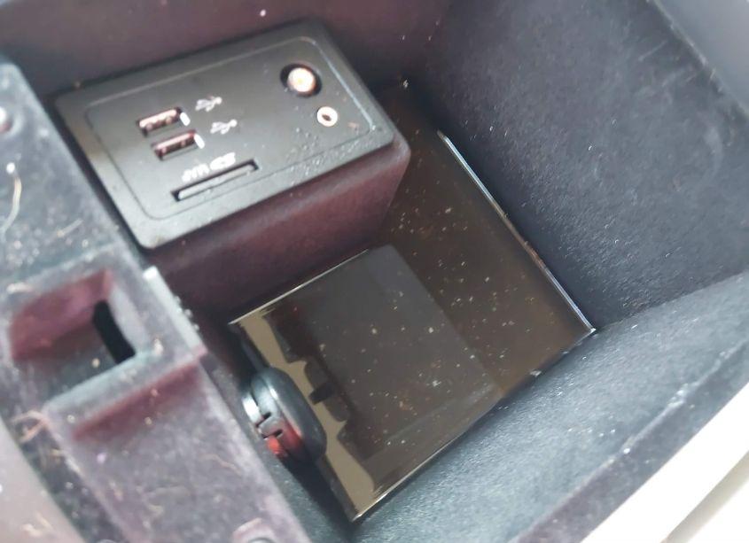 Photo 6 of 2017 Infiniti Q50 HYBRID (VIN JN1AV7AR5HM900007)