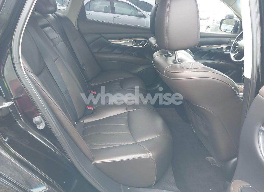 Photo 8 of 2011 Infiniti M56x (VIN JN1AY1AR7BM570401)