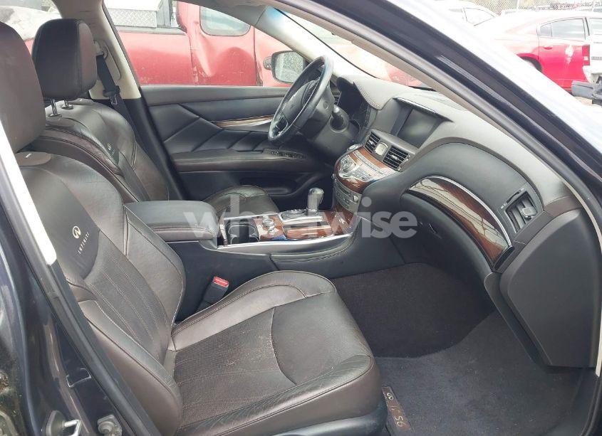 Photo 5 of 2011 Infiniti M56x (VIN JN1AY1AR7BM570835)