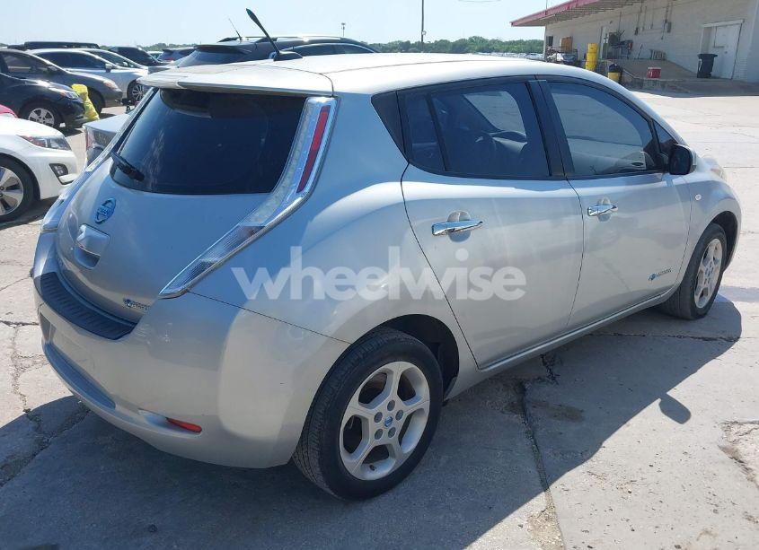 Photo 4 of 2012 Nissan Leaf SL (VIN JN1AZ0CP0CT018149)