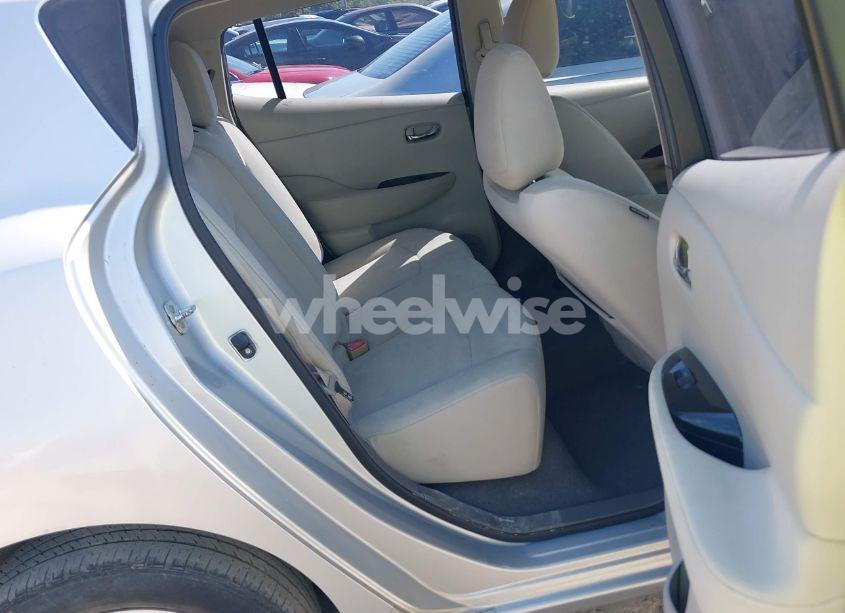 Photo 8 of 2012 Nissan Leaf SL (VIN JN1AZ0CP0CT018149)