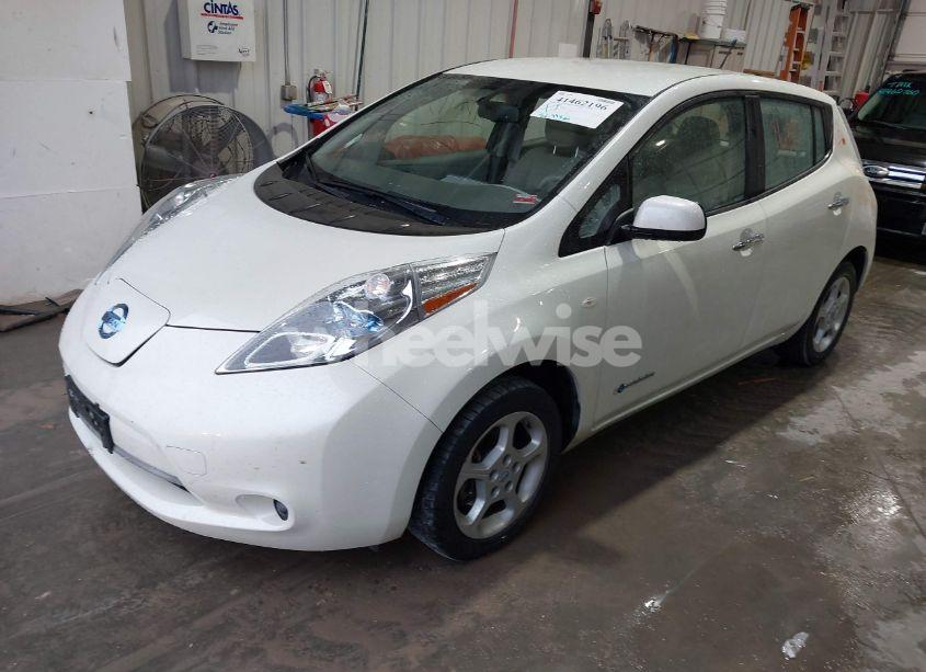 Photo 2 of 2012 Nissan Leaf SV (VIN JN1AZ0CP0CT020046)
