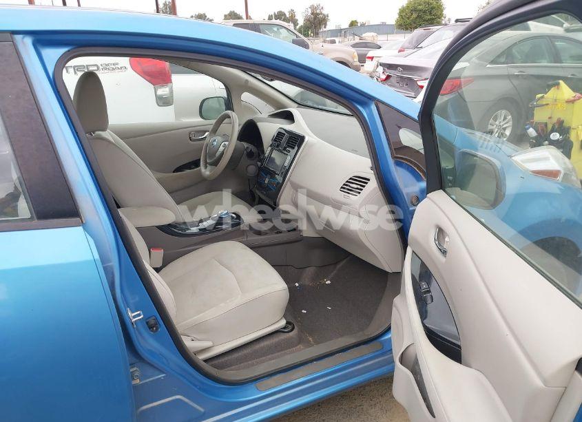 Photo 5 of 2012 Nissan Leaf SL (VIN JN1AZ0CP0CT024663)