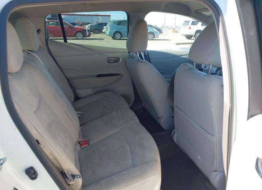 Photo 8 of 2011 Nissan Leaf SL (VIN JN1AZ0CP1BT005666)