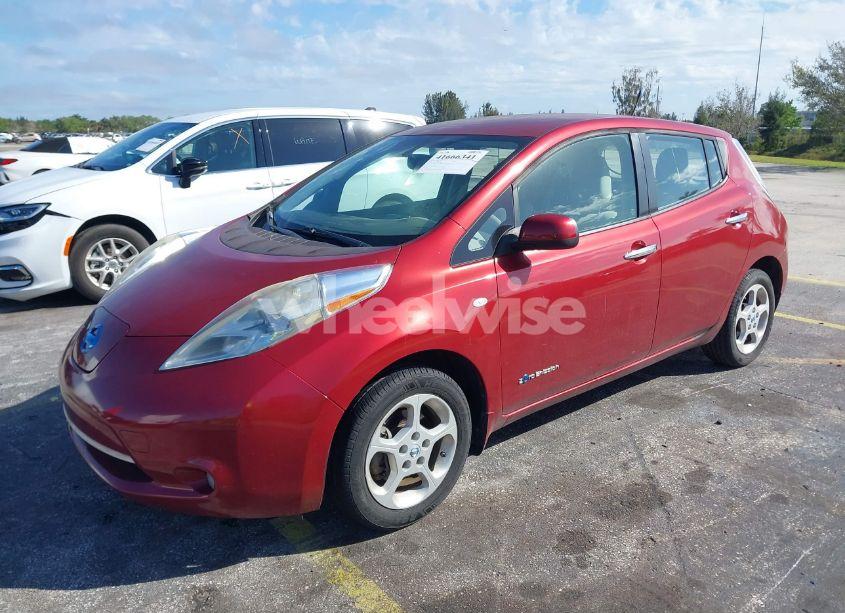 Photo 2 of 2011 Nissan Leaf SL (VIN JN1AZ0CP1BT005859)