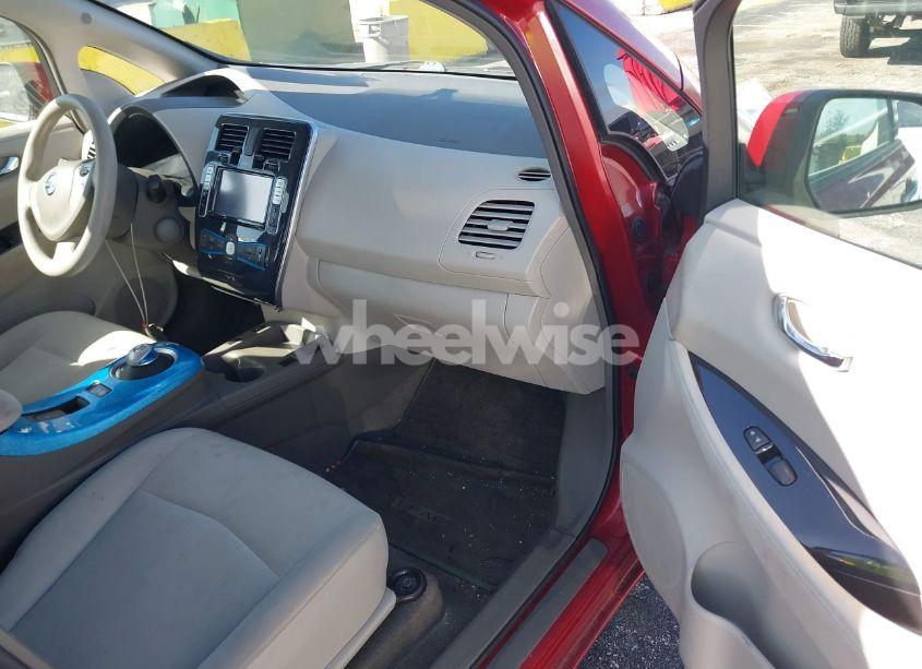 Photo 5 of 2011 Nissan Leaf SL (VIN JN1AZ0CP1BT005859)