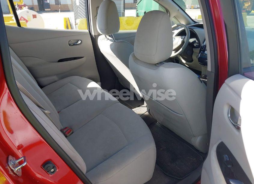 Photo 8 of 2011 Nissan Leaf SL (VIN JN1AZ0CP1BT005859)