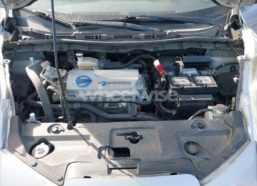 Photo 10 of 2012 Nissan Leaf SV (VIN JN1AZ0CP1CT022971)