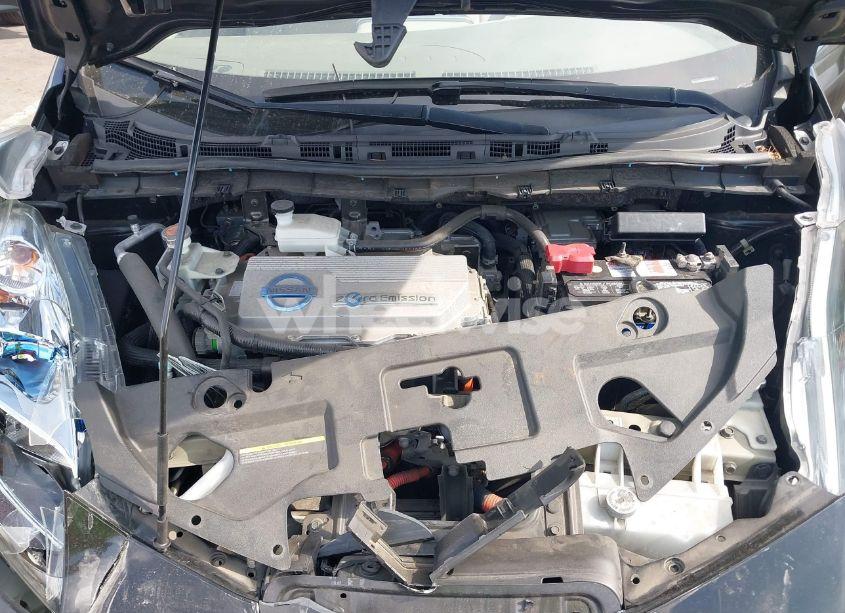 Photo 10 of 2011 Nissan Leaf SL (VIN JN1AZ0CP3BT006608)