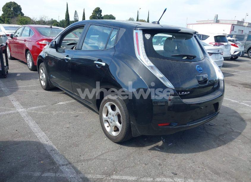 Photo 3 of 2011 Nissan Leaf SL (VIN JN1AZ0CP3BT006608)