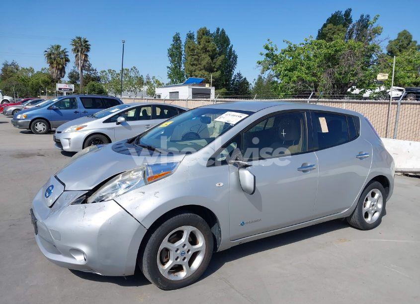 Photo 6 of 2011 Nissan Leaf SL (VIN JN1AZ0CP4BT004463)