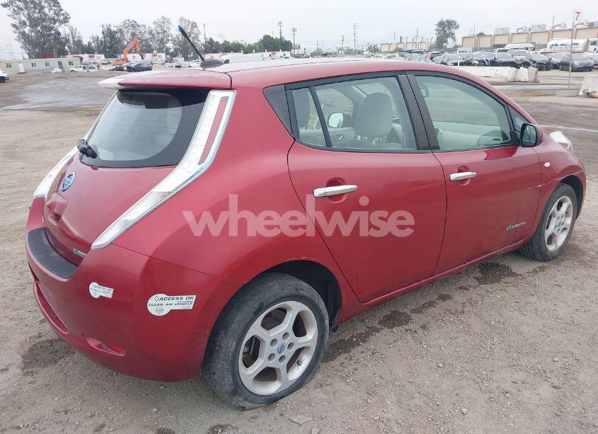 Photo 4 of 2011 Nissan Leaf SL (VIN JN1AZ0CP4BT008027)