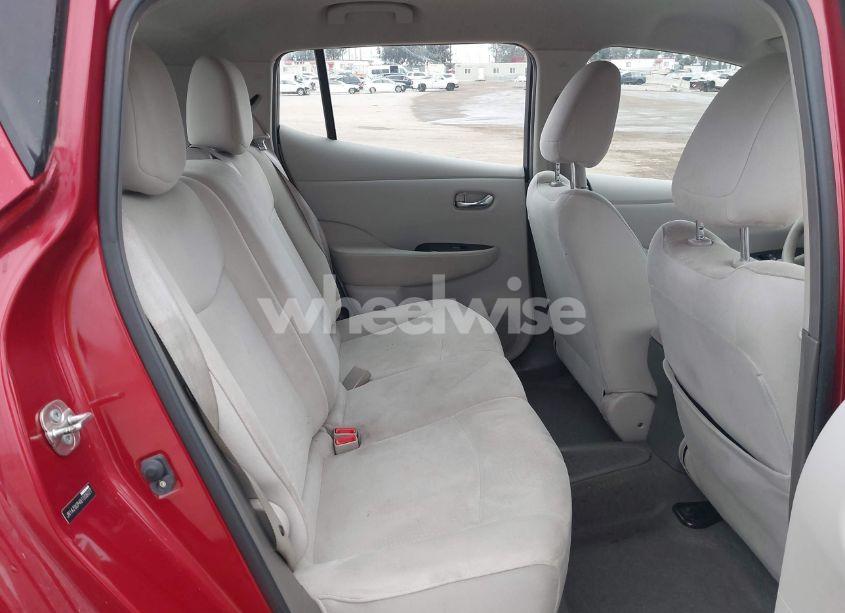 Photo 8 of 2011 Nissan Leaf SL (VIN JN1AZ0CP4BT008027)