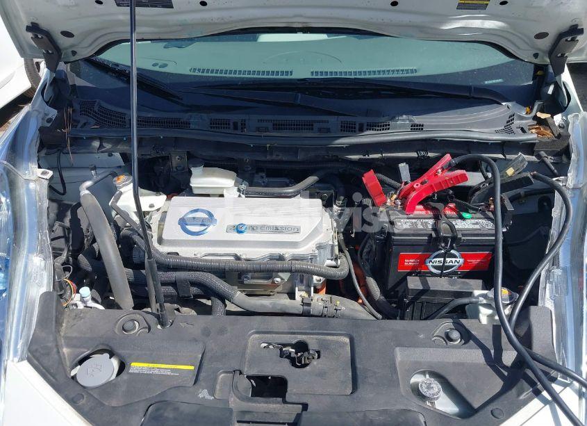 Photo 10 of 2011 Nissan Leaf SL (VIN JN1AZ0CP4BT008089)