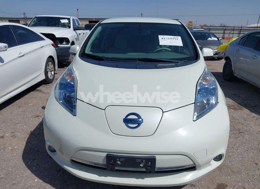 Photo 6 of 2011 Nissan Leaf SL (VIN JN1AZ0CP4BT008089)