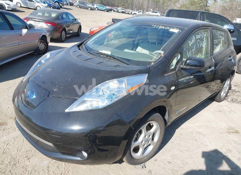 Photo 2 of 2012 Nissan Leaf SL (VIN JN1AZ0CP4CT021216)