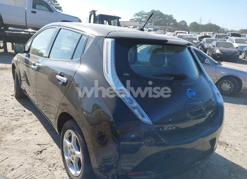 Photo 3 of 2012 Nissan Leaf SL (VIN JN1AZ0CP4CT021216)