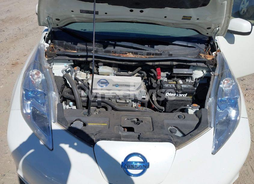 Photo 10 of 2012 Nissan Leaf SL (VIN JN1AZ0CP4CT023645)