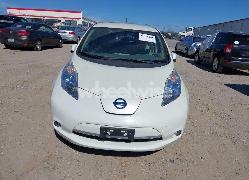 Photo 6 of 2012 Nissan Leaf SL (VIN JN1AZ0CP4CT023645)