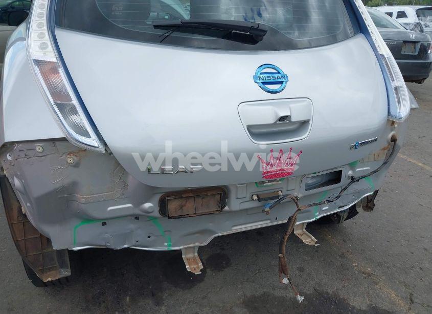 Photo 6 of 2012 Nissan Leaf SL (VIN JN1AZ0CP4CT024763)
