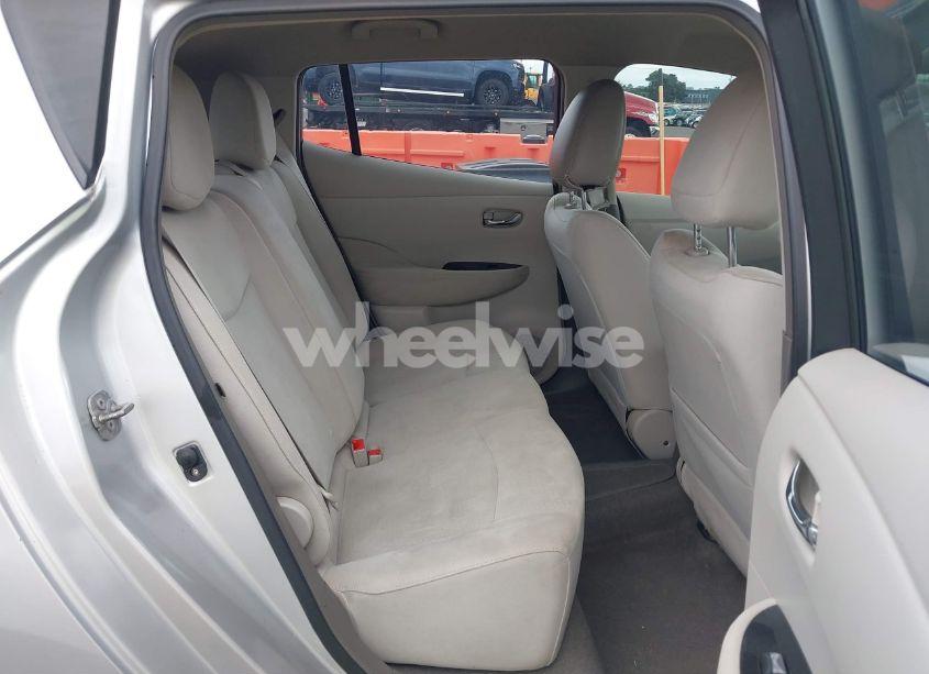 Photo 8 of 2012 Nissan Leaf SL (VIN JN1AZ0CP4CT024763)