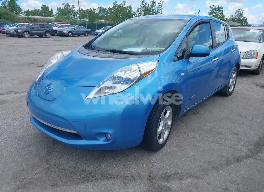 Photo 6 of 2011 Nissan Leaf SL (VIN JN1AZ0CP6BT004917)