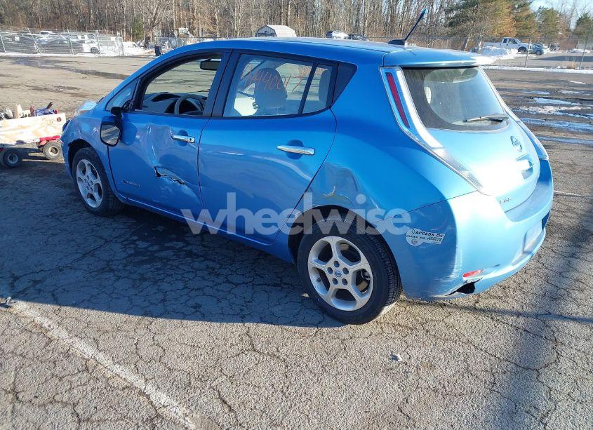 Photo 3 of 2011 Nissan Leaf SL (VIN JN1AZ0CP6BT005453)