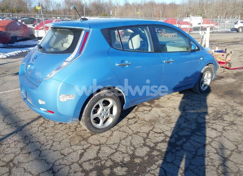 Photo 4 of 2011 Nissan Leaf SL (VIN JN1AZ0CP6BT005453)