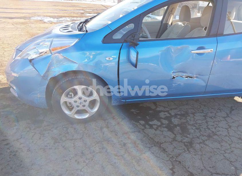 Photo 6 of 2011 Nissan Leaf SL (VIN JN1AZ0CP6BT005453)