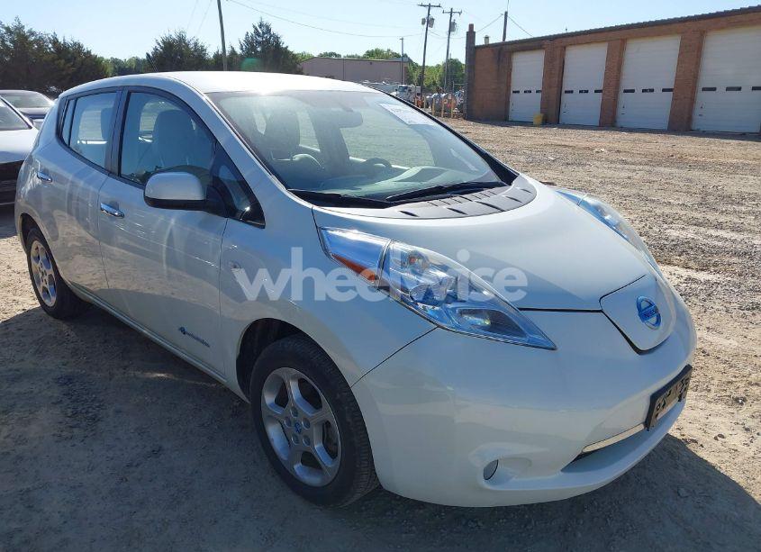 2011 Nissan Leaf SL (VIN JN1AZ0CP6BT006053) main photo