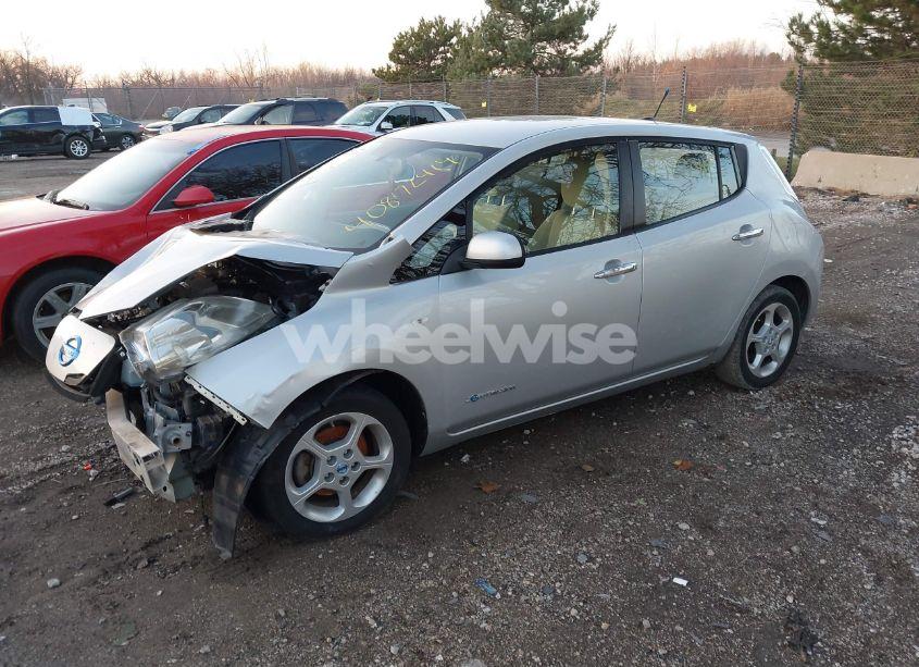 Photo 2 of 2012 Nissan Leaf SL (VIN JN1AZ0CP6CT017653)