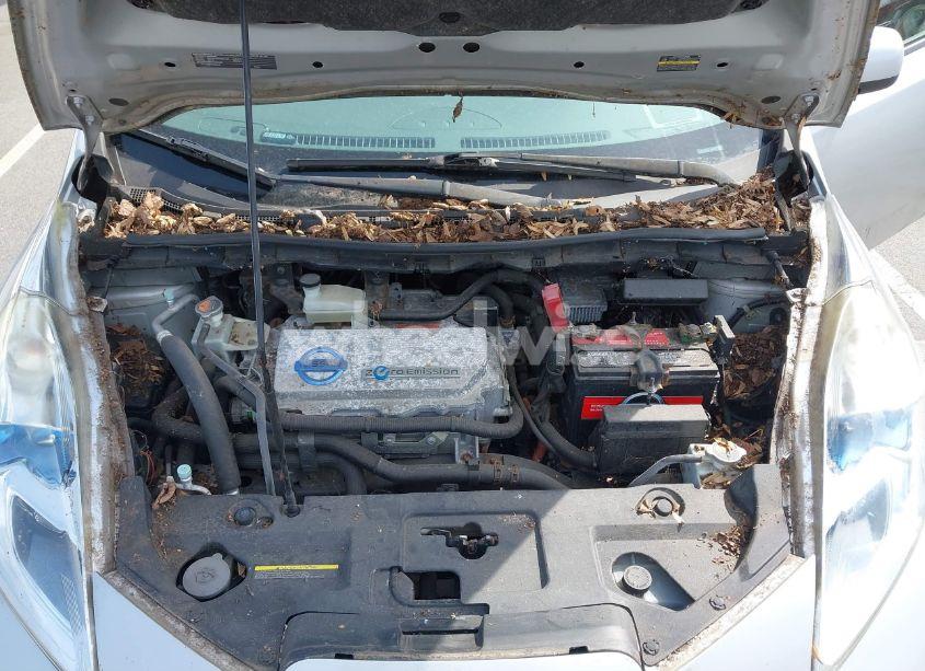 Photo 10 of 2012 Nissan Leaf SL (VIN JN1AZ0CP6CT018799)