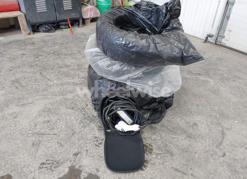 Photo 12 of 2012 Nissan Leaf SL (VIN JN1AZ0CP6CT020844)