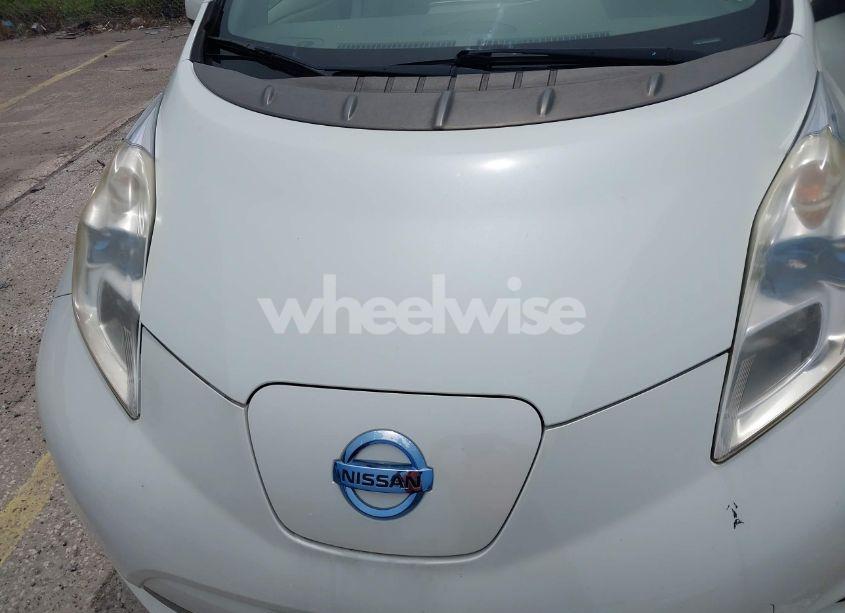 Photo 10 of 2012 Nissan Leaf SL (VIN JN1AZ0CP6CT022707)