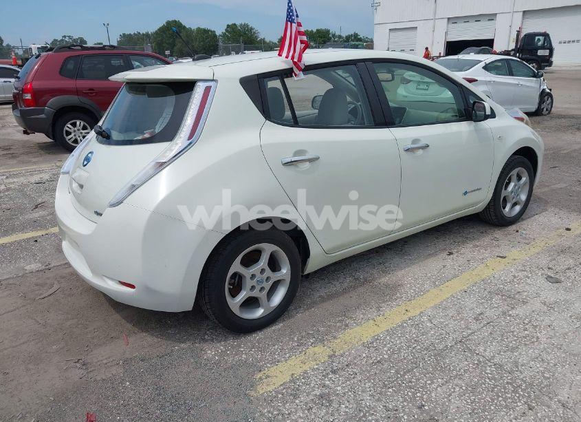 Photo 4 of 2012 Nissan Leaf SL (VIN JN1AZ0CP6CT022707)