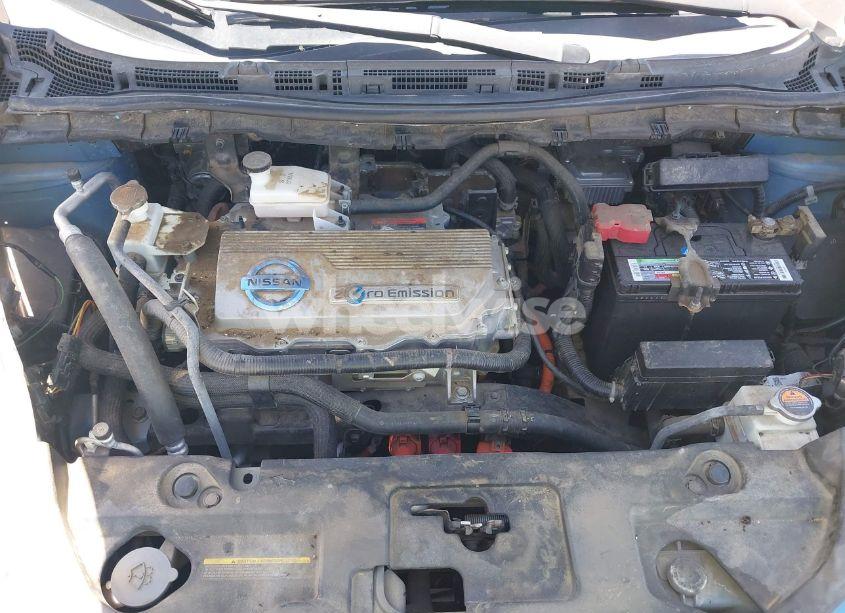 Photo 10 of 2011 Nissan Leaf SL (VIN JN1AZ0CP7BT004666)