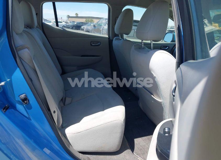 Photo 8 of 2011 Nissan Leaf SL (VIN JN1AZ0CP7BT004666)