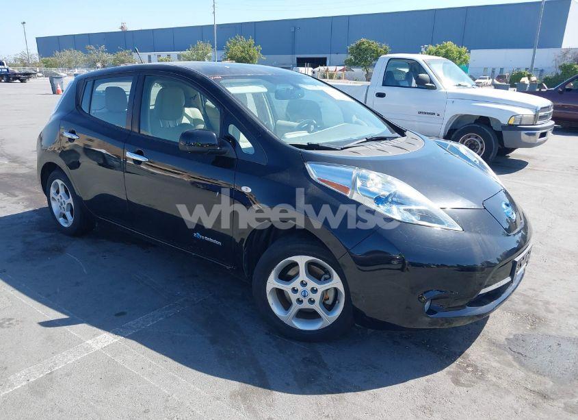 2011 Nissan Leaf SL (VIN JN1AZ0CP7BT008250) main photo