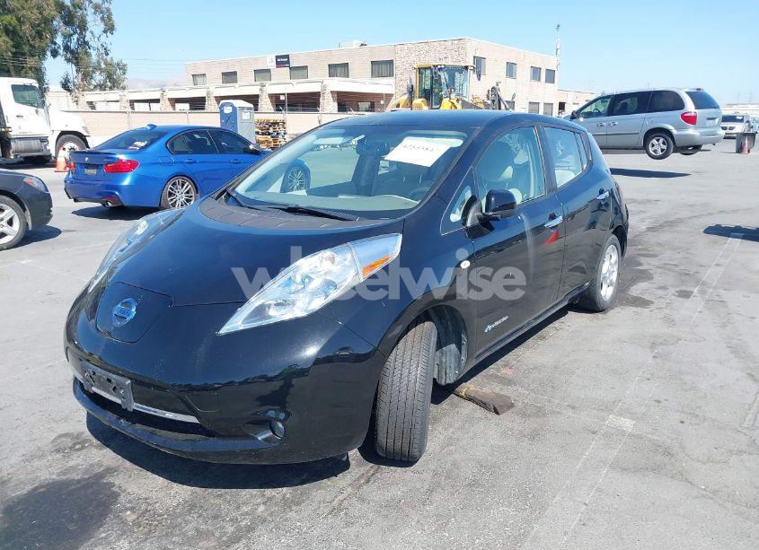 Photo 6 of 2011 Nissan Leaf SL (VIN JN1AZ0CP7BT008250)