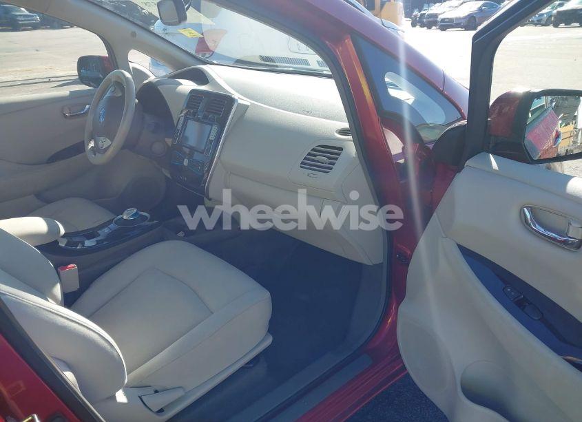 Photo 5 of 2012 Nissan Leaf SL (VIN JN1AZ0CP7CT018794)
