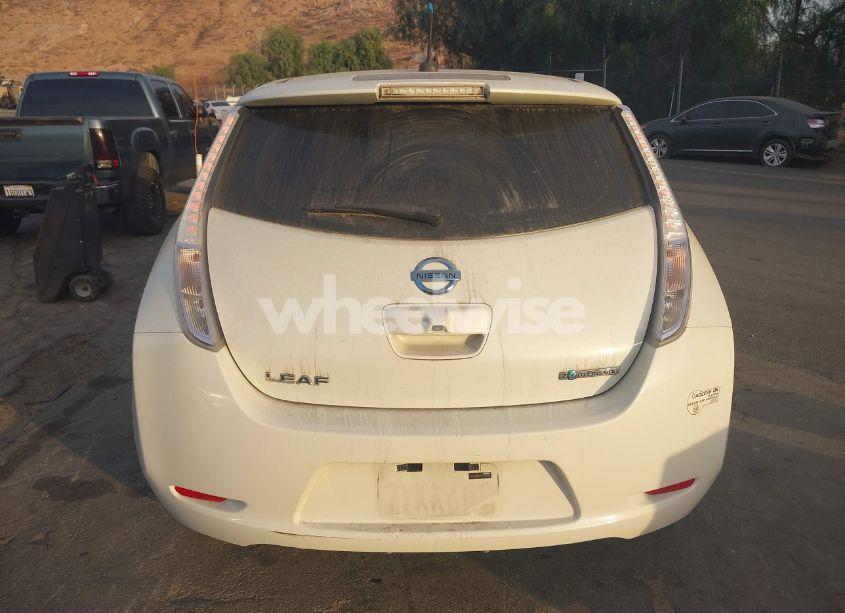 Photo 16 of 2011 Nissan Leaf SL (VIN JN1AZ0CP8BT006992)