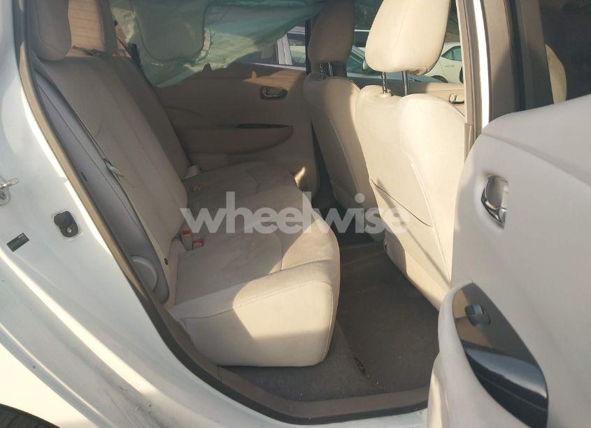 Photo 8 of 2011 Nissan Leaf SL (VIN JN1AZ0CP8BT006992)