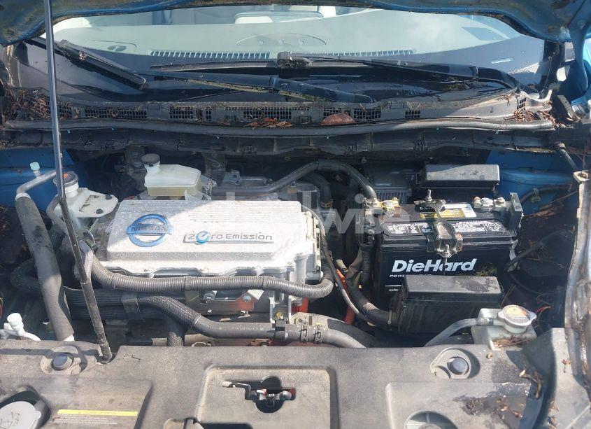 Photo 10 of 2012 Nissan Leaf SV/SL (VIN JN1AZ0CP8CT017394)