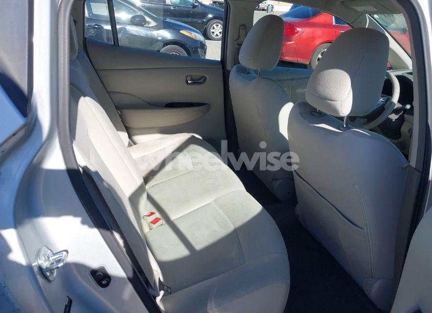 Photo 8 of 2011 Nissan Leaf SL (VIN JN1AZ0CP9BT000778)